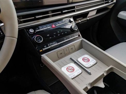 New 2026 Hyundai Santa Fe SE image 16