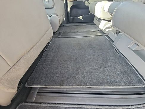 Used 2020 Toyota Sienna XLE image 17