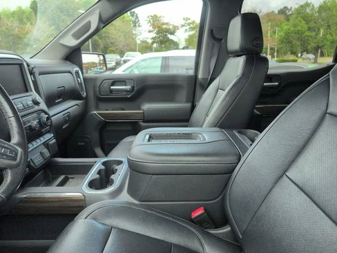 Used 2020 Chevrolet Silverado 1500 RST w/ Texas Edition image 2