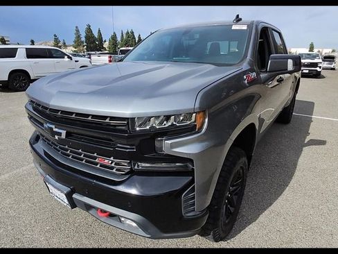 Used 2021 Chevrolet Silverado 1500 LT Trail Boss AWD/4WD image 3