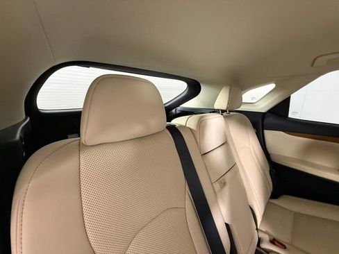 Used 2022 Lexus RX 350 350 w/ Premium Package image 28