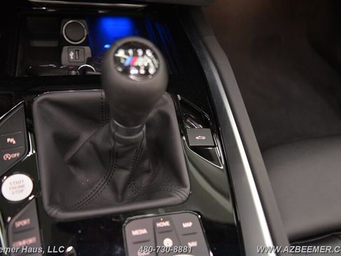 Used 2025 BMW Z4 M40i w/ Premium Package image 30