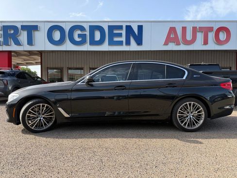 Used 2019 BMW 530e w/ Convenience Package RWD image 5