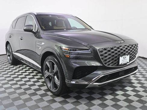 Used 2025 Genesis GV80 3.5T Prestige AWD/4WD image 9