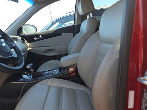 Used 2020 Kia Sorento EX image 10