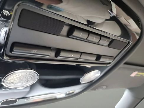 Used 2013 Bentley Continental GT image 27