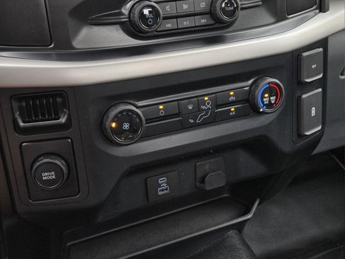 Used 2022 Ford F150 XL RWD image 21