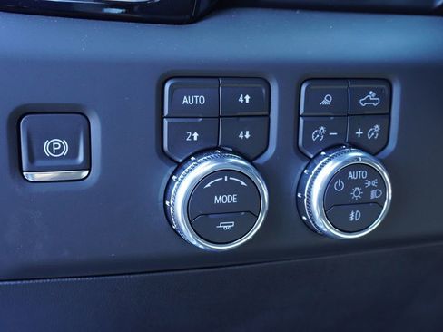 New 2026 GMC Sierra 1500 Denali w/ Technology Package image 18