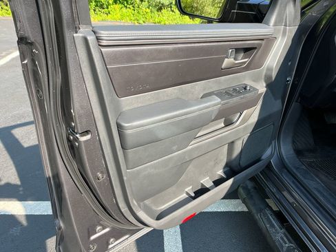 New 2025 Toyota Tundra SR5 w/ SR5 Convenience Package image 11