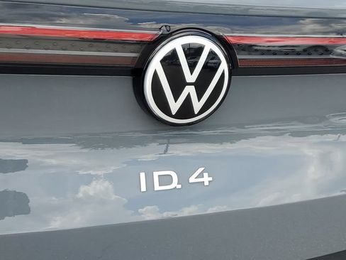 Used 2024 Volkswagen ID.4 S RWD image 7