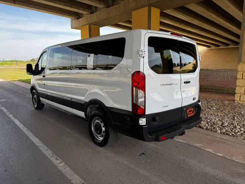 Used 2018 Ford Transit 350 XL image 2
