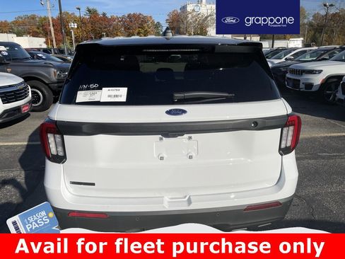 New 2026 Ford Explorer 4WD Police Interceptor image 3