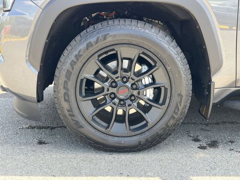 Used 2026 Toyota Sequoia Limited w/ TRD Off-Road Package AWD/4WD image 11