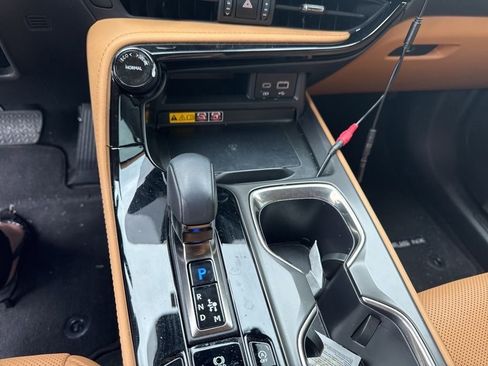 Used 2025 Lexus NX 350 AWD w/ Accessory Package (K3) image 17
