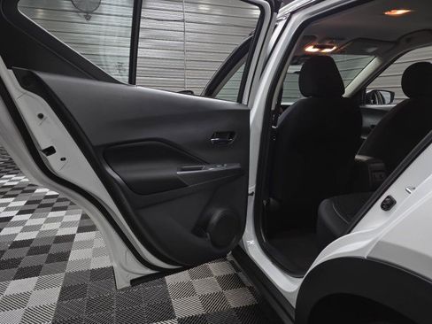 Used 2024 Nissan Kicks SV FWD image 29