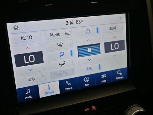 Used 2020 Ford F150 Lariat w/ Equipment Group 502A Luxury AWD/4WD image 21