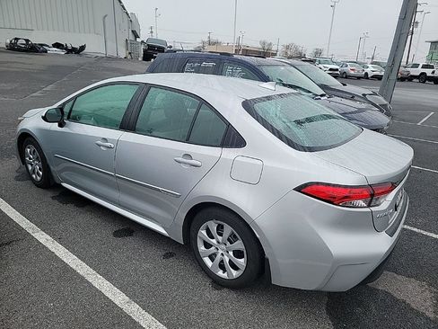 Used 2024 Toyota Corolla LE image 4