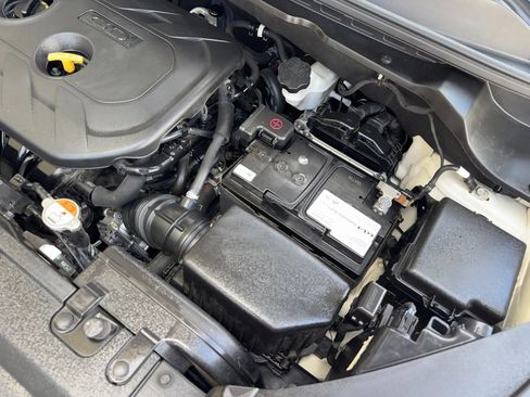 Used 2019 Kia Soul + FWD image 42