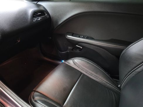 Used 2019 Dodge Challenger SRT Hellcat Redeye RWD image 14