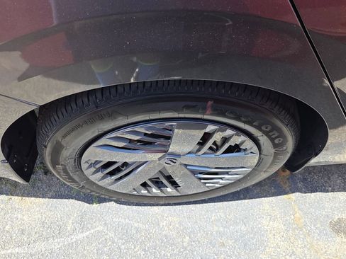 New 2027 Nissan Sentra S w/ Floor Mat Package FWD image 13