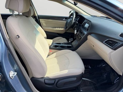 Used 2017 Hyundai Sonata Sport FWD image 12