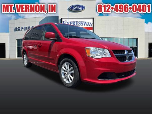 Used 2015 Dodge Grand Caravan SXT w/ Rear Park Assist Package FWD image 3