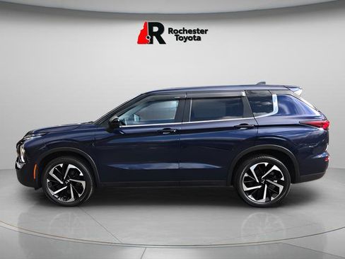 Used 2022 Mitsubishi Outlander SE image 8