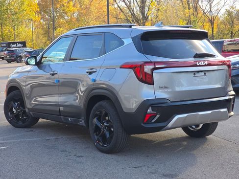 New 2026 Kia Seltos EX w/ EX Sunroof Package image 5