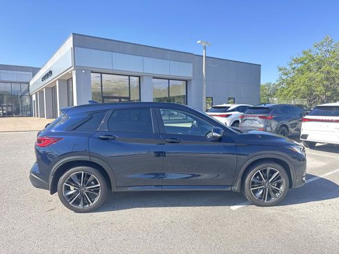 Used 2024 INFINITI QX50 Sport FWD image 2
