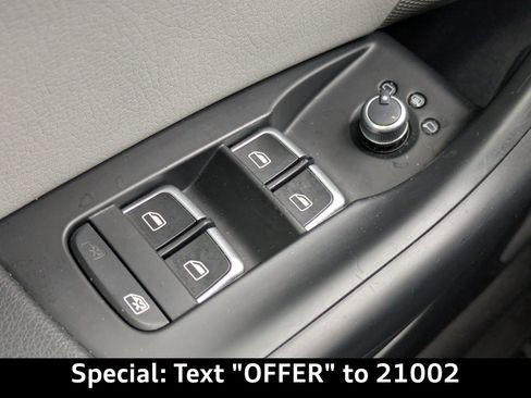 Used 2017 Audi Q3 2.0T Premium w/ Convenience Package image 26