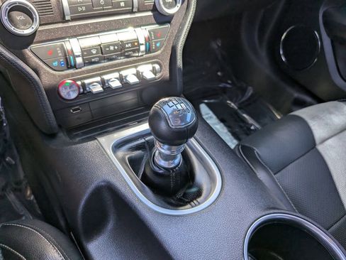 Used 2020 Ford Mustang GT Premium w/ GT Performance Package RWD image 29