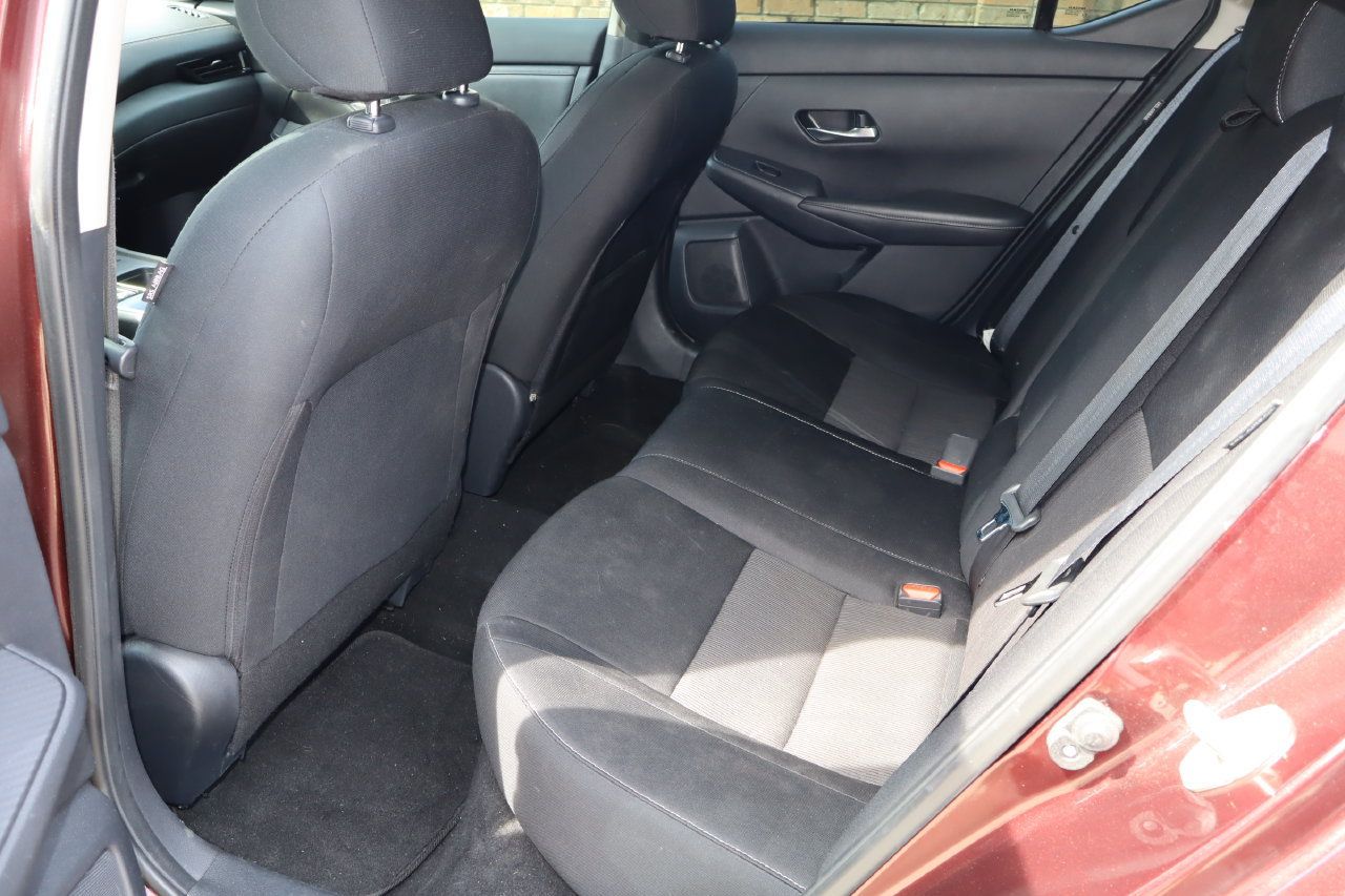 Used 2021 Nissan Sentra SV FWD image 5