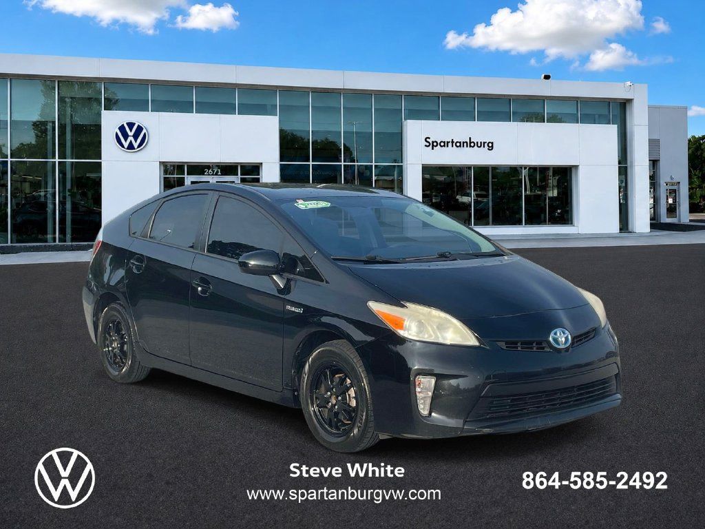 Used 2013 Toyota Prius Two FWD image 1
