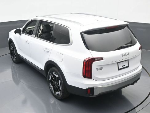 Used 2023 Kia Telluride S w/ S Sunroof Package image 49