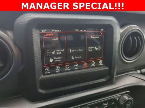 Used 2023 Jeep Wrangler Unlimited Sport image 20