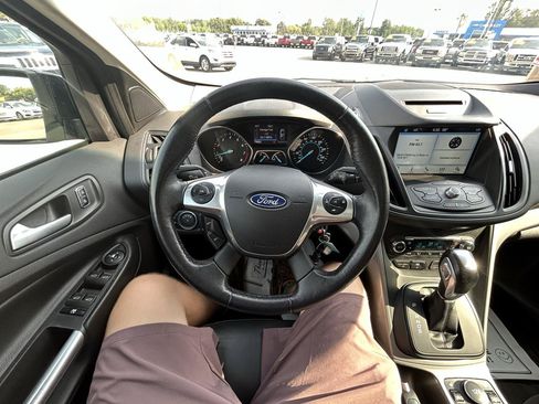 Used 2016 Ford Escape SE w/ SE Leather Comfort Package AWD/4WD image 30