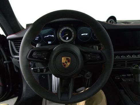 Used 2022 Porsche 911 GT3 RWD image 66