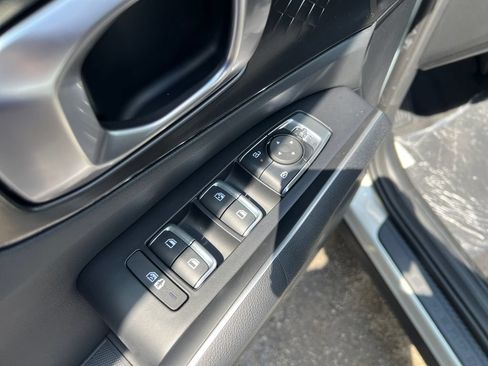 New 2026 Kia Sorento S w/ S Panoramic Sunroof Package FWD image 11
