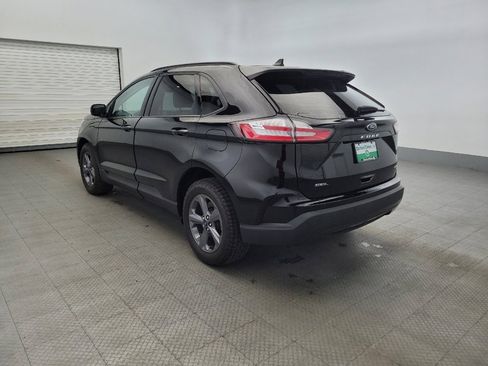 Used 2023 Ford Edge SEL w/ Sport Appearance Package image 5