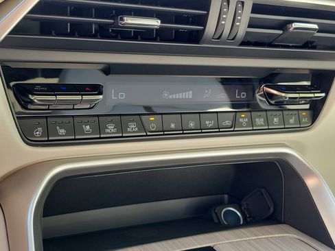 New 2026 MAZDA CX-90 3.3 Turbo w/ Premium Plus Pkg image 31