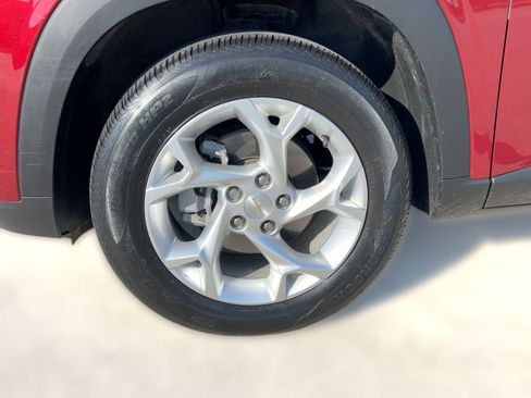 Certified 2024 Chevrolet Trax LS w/ LS Convenience Package image 10