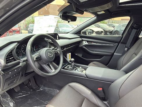 New 2026 MAZDA MAZDA3 2.5 S Hatchback w/ Premium Pkg FWD image 18