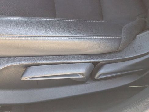 Certified 2025 Honda Civic Sport image 19
