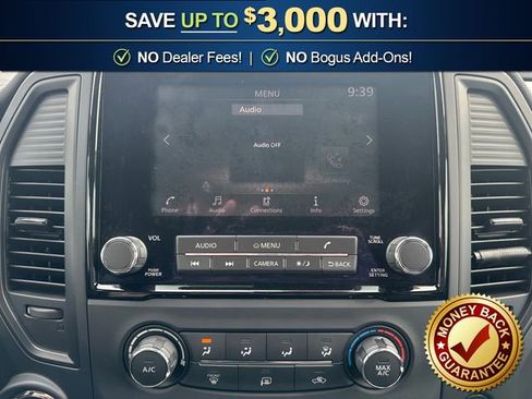 Used 2024 Nissan Titan SV AWD/4WD image 26