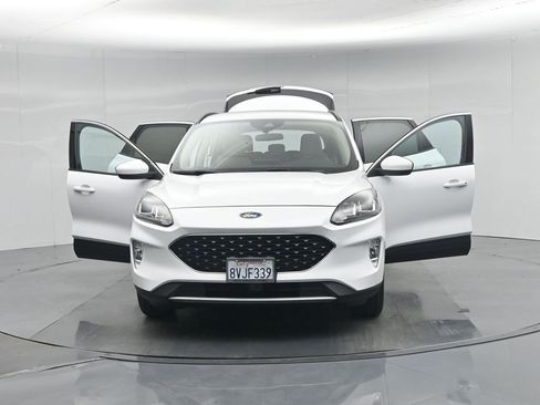 Certified 2020 Ford Escape SEL FWD image 30