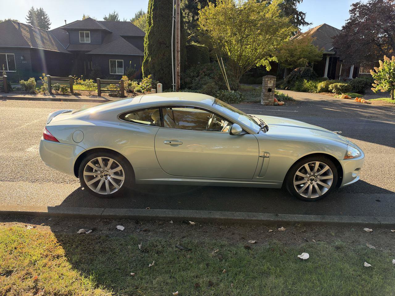Used 2008 Jaguar XK Coupe RWD image 5
