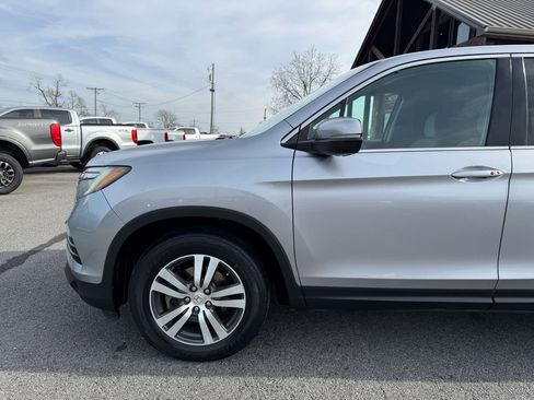 Used 2017 Honda Pilot EX image 31