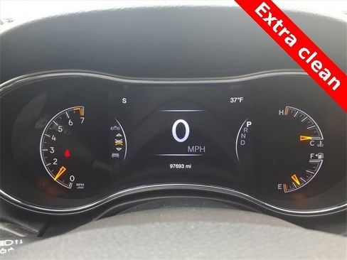 Used 2018 Jeep Grand Cherokee Laredo image 20