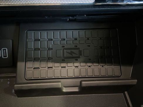 New 2025 Ford F150 Lightning Platinum image 24