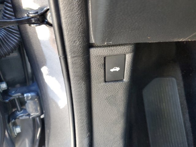 Used 2025 Honda Accord LX image 27
